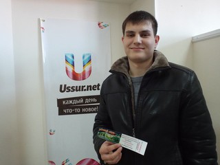 Разыгрываются пригласительные билеты для мужчин на стриптиз шоу! Завершён