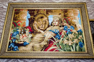 Выиграй 1000 рублей на услуги салона красоты 